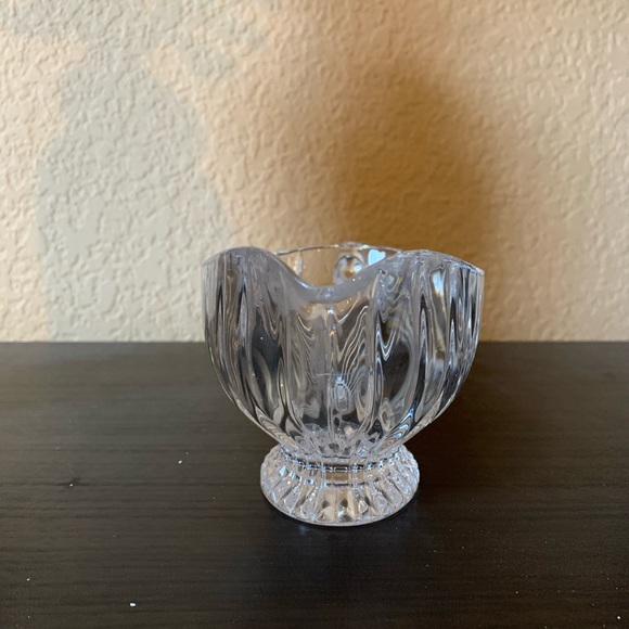 Beautiful crystal gravy / sauce dish - Picture 8 of 8